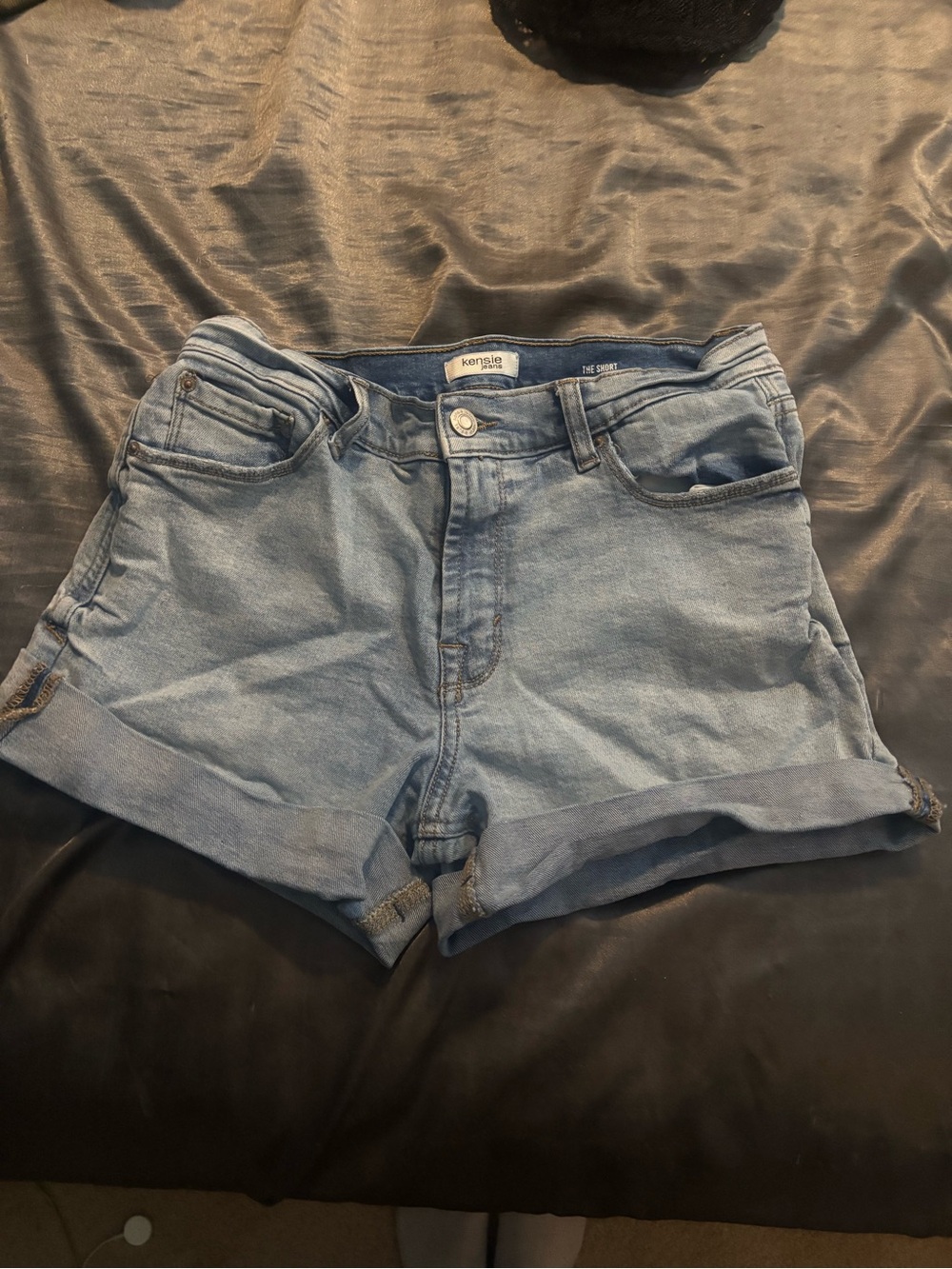 Kensie Light Wash Rolled Hem Denim Shorts
